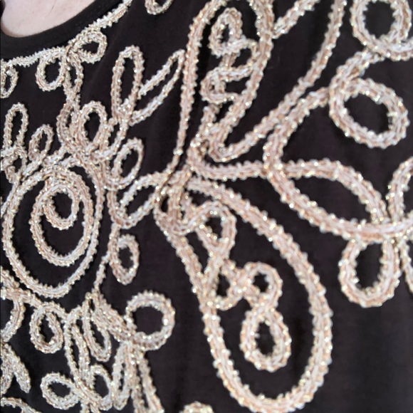 Solddd Outtt - Picture 3 of 4